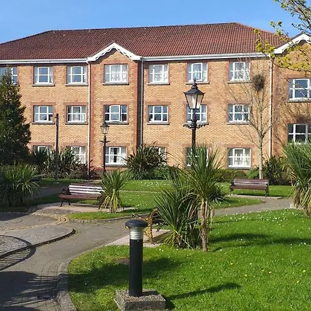 Staysligo - 19 Ardnua Village Apartment
